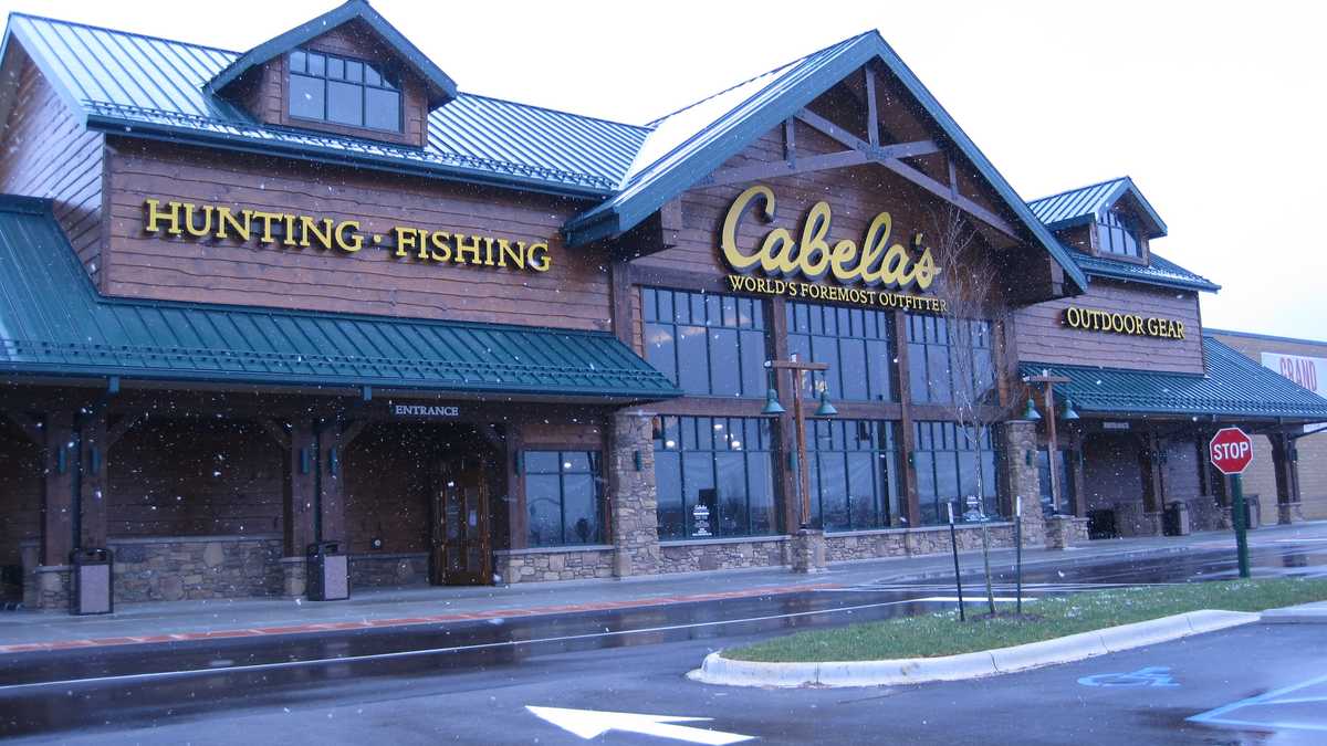 Images: Cabela's store opens today in Louisville