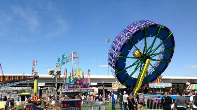 Ferris wheel comes to Louisville Waterfront in time for Kentucky Derby