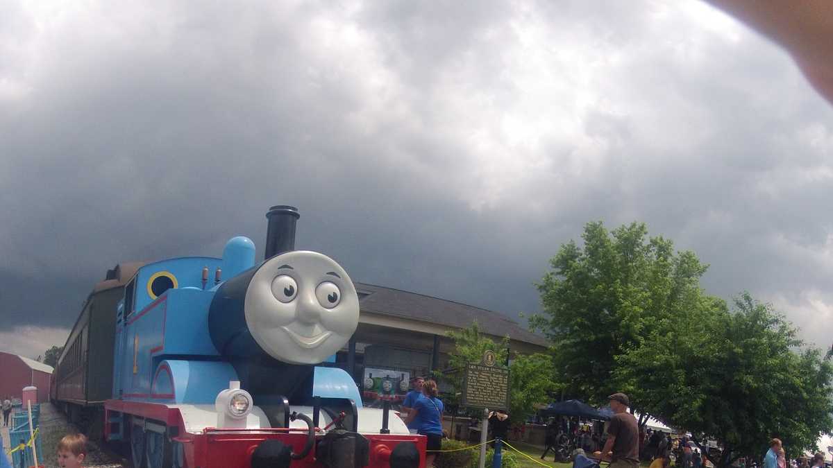 Images: Thomas the Train rolls into Kentucky Railway Museum