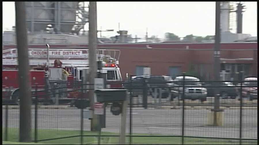 Breach discovered in cleanup system at DuPont plant