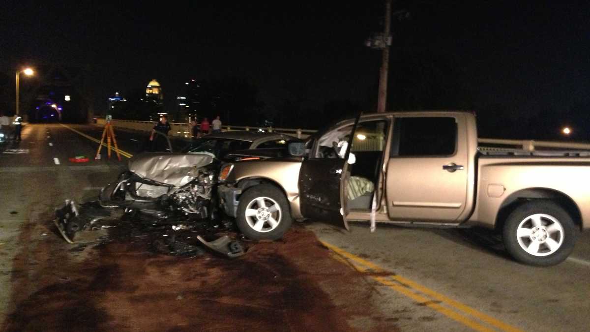 2 people hospitalized after crossover crash on Clark Memorial Bridge