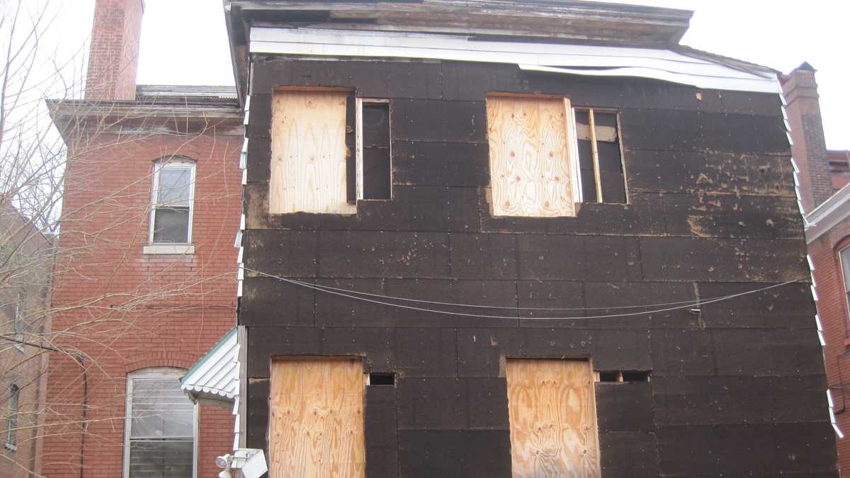Images Infamous Old Louisville home restored to grandeur