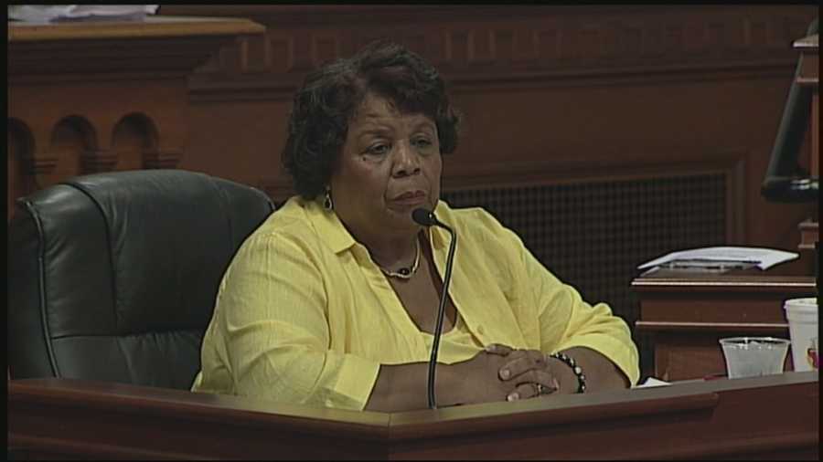 Metro Councilwoman Takes Stand At Ethics Trial 1889