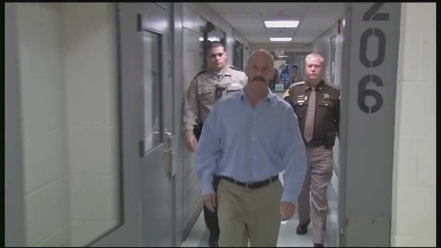 The jury will begin deciding the fate of convicted killer William Clyde Gibson on Monday morning.
