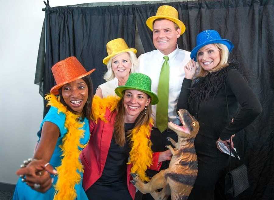 ann connect (4).JPG Mixing it up at the Harbor House Ken-Ducky Derby fundraising gala