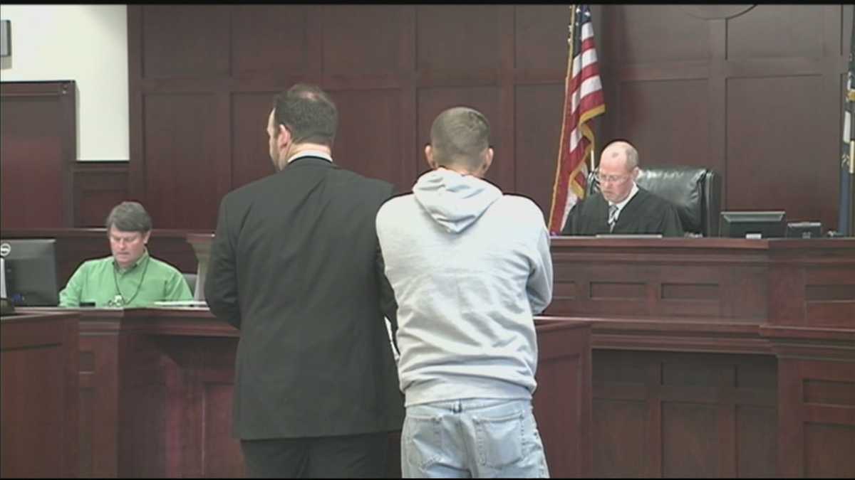 Truck driver charged in deadly crash to enter plea