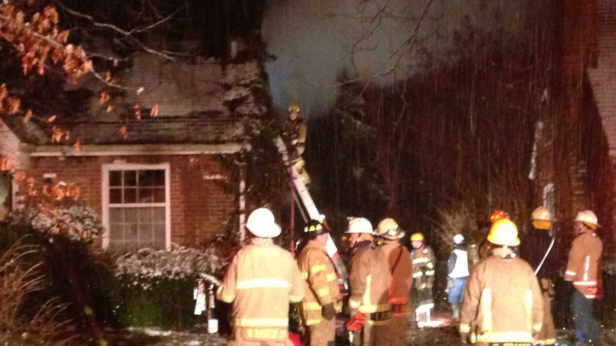 Images Man killed in St. Matthews house fire