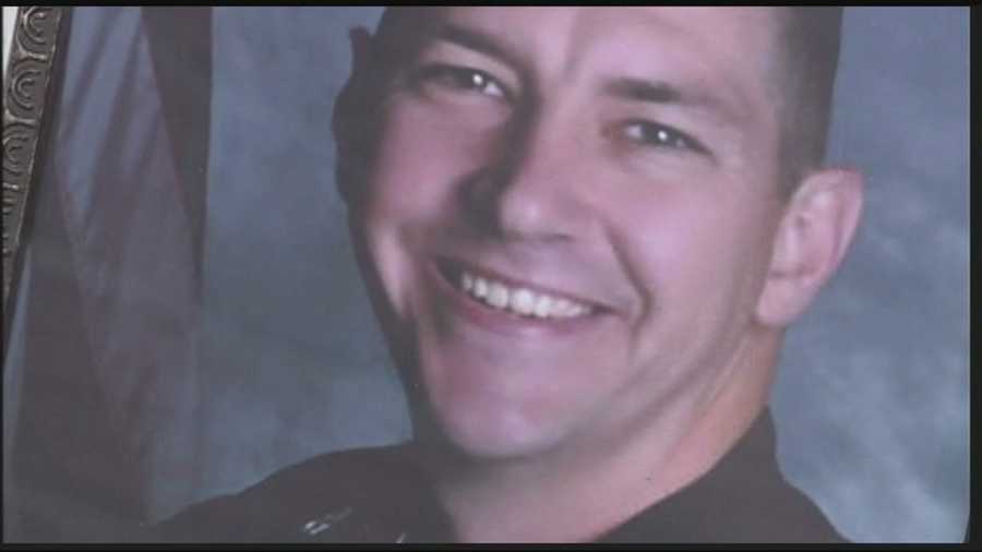 Slain Bardstown officer Jason Ellis is honored in Washington DC