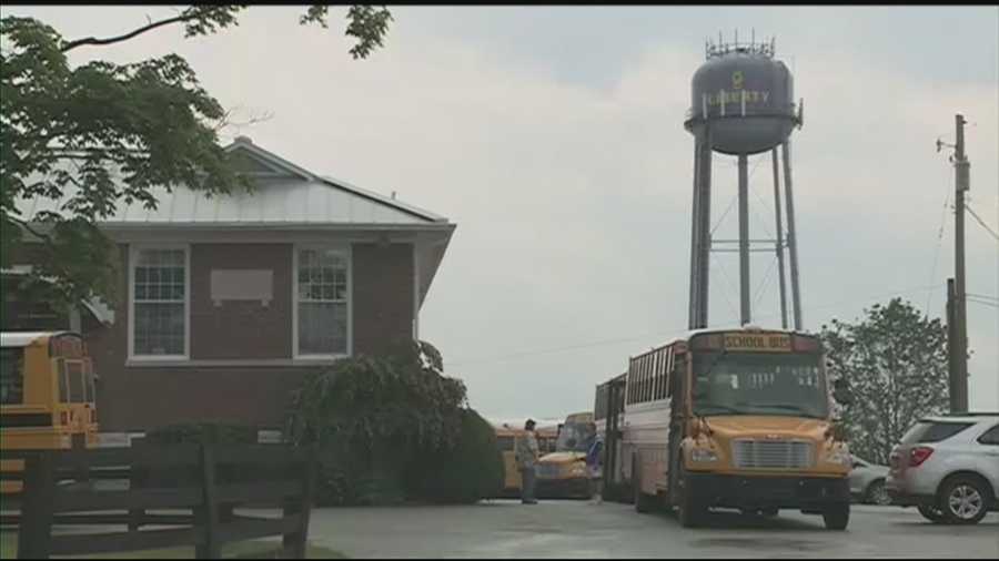 Liberty Elementary School hosts its final Purple Water Tower Day before closing.