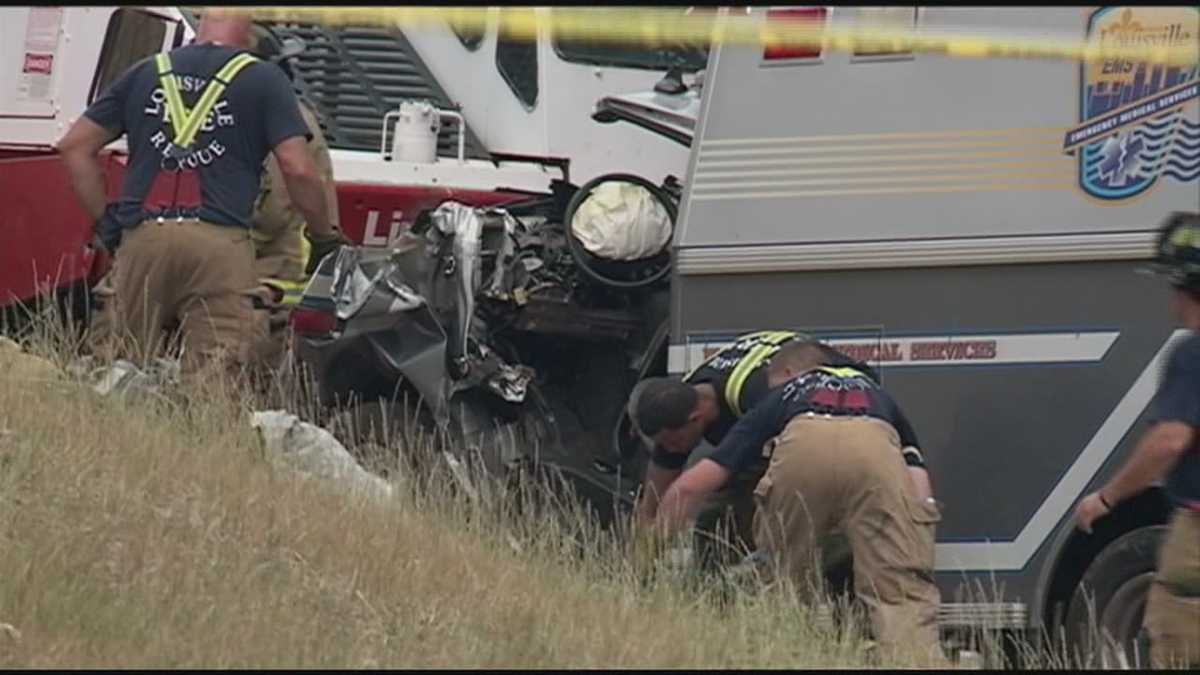 1 Killed 2 Injured In Crash Involving Ambulance