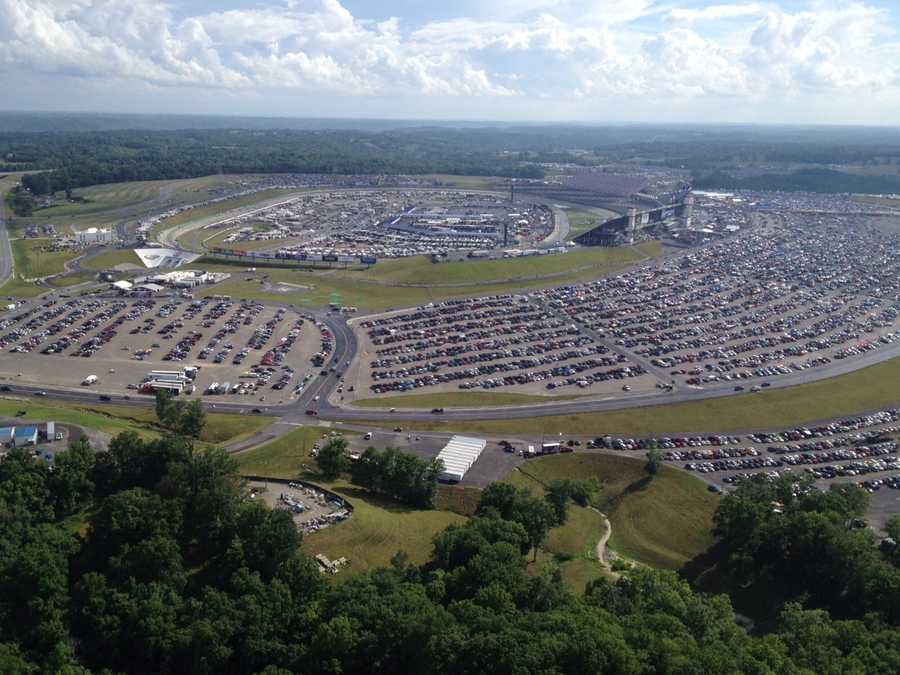 Quaker Racetrack Images: Quaker State 400 at Kentucky Speedway