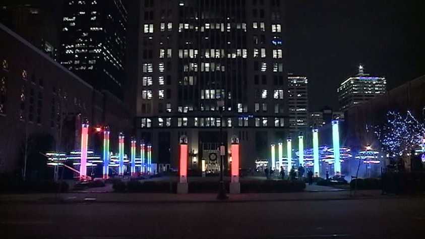 Light Up Louisville kicks off 40 Nights of Lights