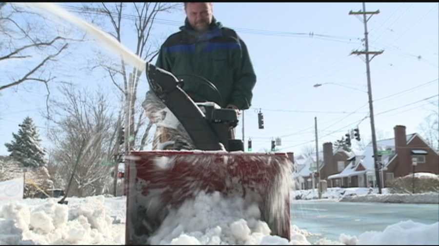 Many people are helping others during winter weather