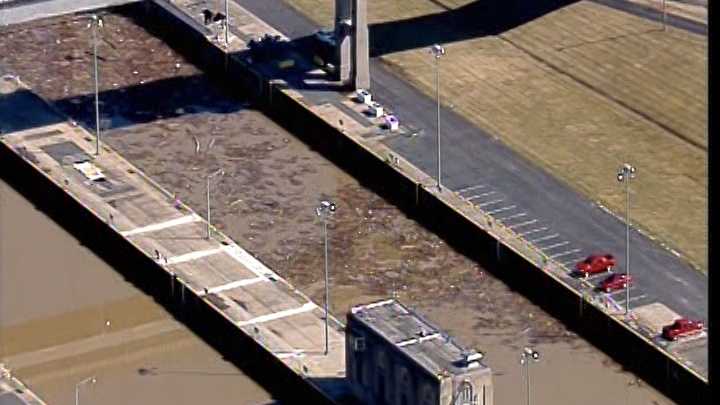 Police identify body found in Ohio River
