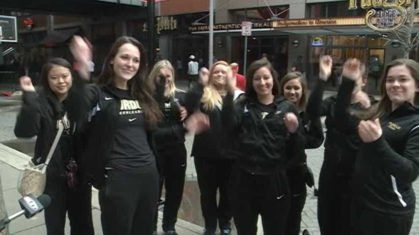 Businesses in downtown Louisville are booming during NCAA traffic