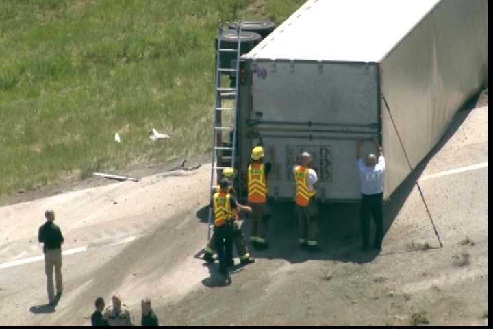 Images: 1 Person Killed In Shelby County Crash On I-64