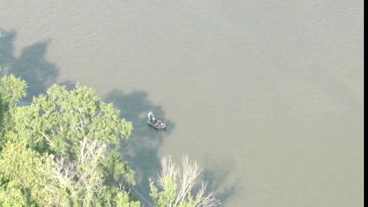 Images Body Found In Ohio River 4962