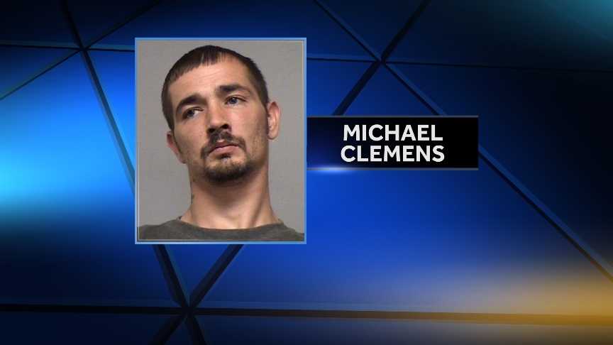 Man wanted in connection with 4 burglaries arrested after police pursuit