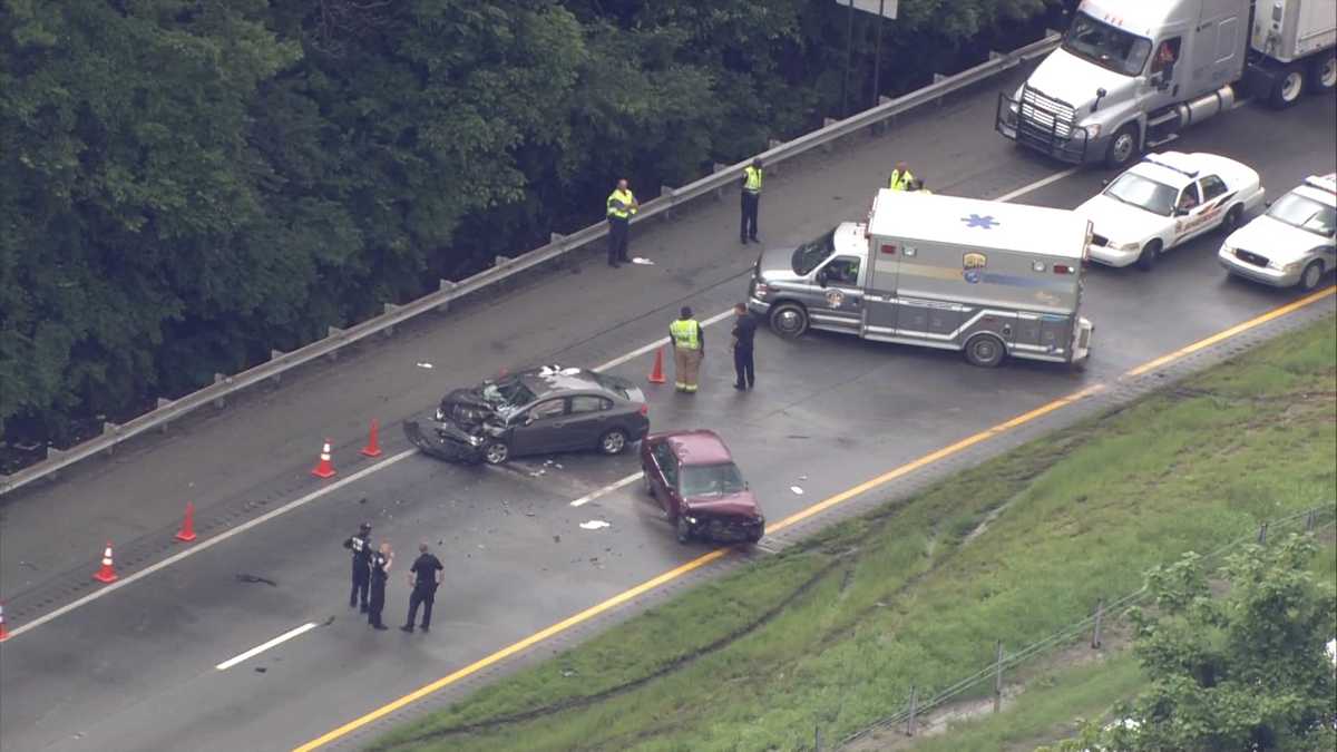 Eastbound Lanes of I-64 reopen after injury accident