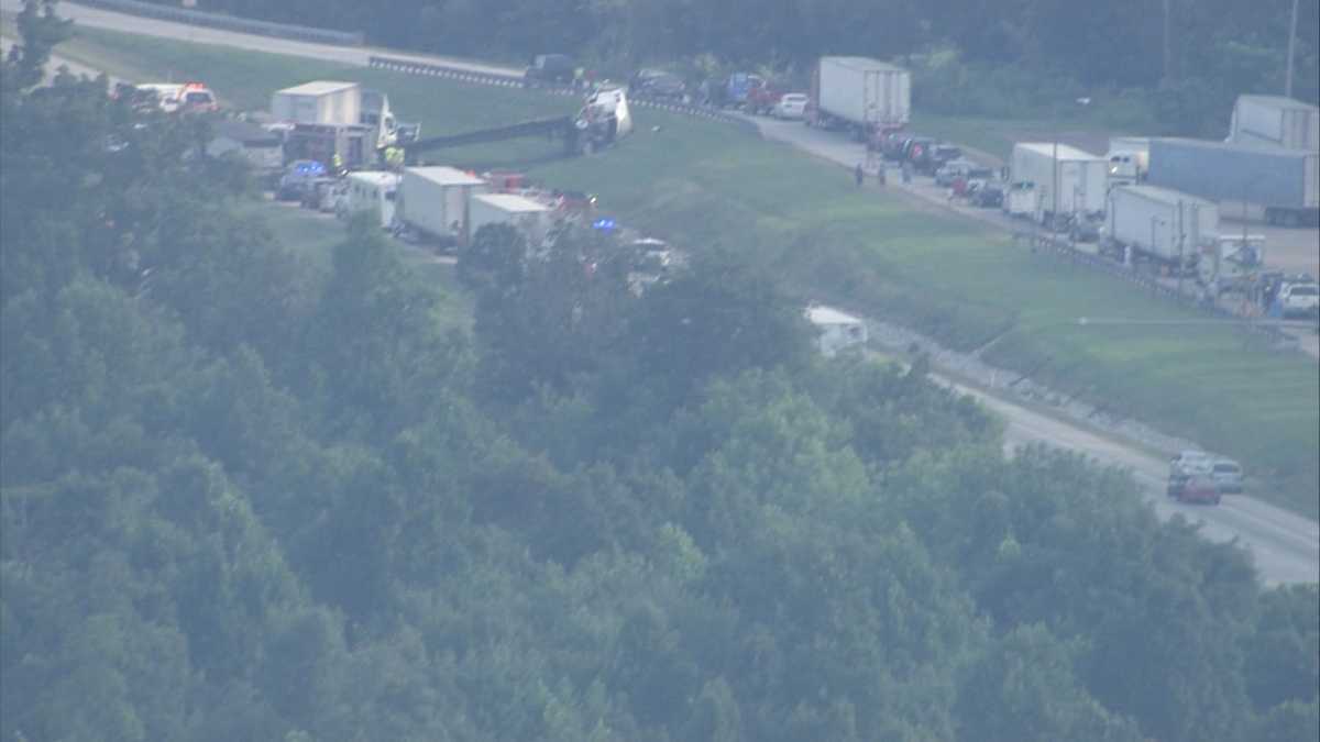 Fatal accident on SB I65 near Elizabethtown