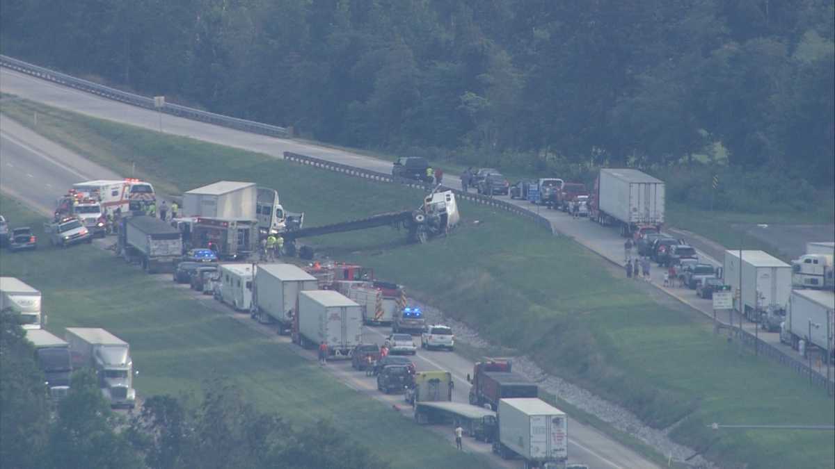 Fatal accident on SB I65 near Elizabethtown