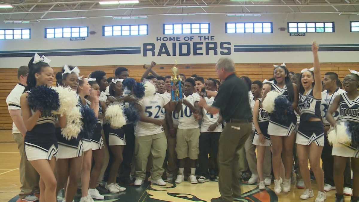 School of the Week Iroquois High School