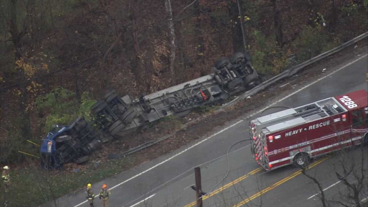 Images Fatal crash in Prospect