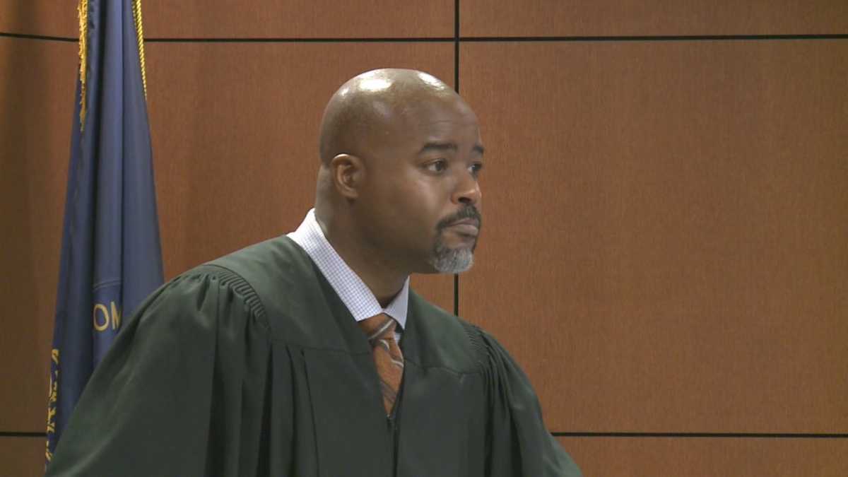 Prosecutors ask judge to recuse himself over Facebook remarks