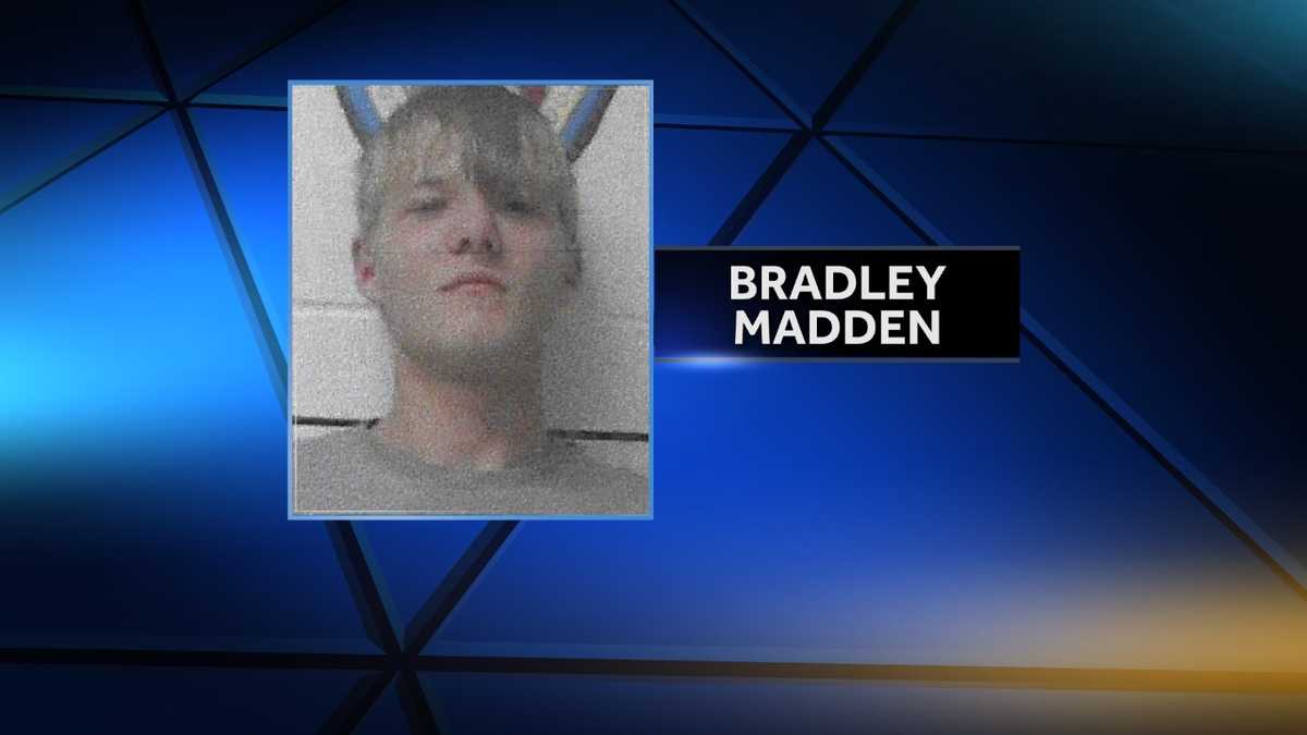 Son of man accused of killing 7-year-old remains in jail