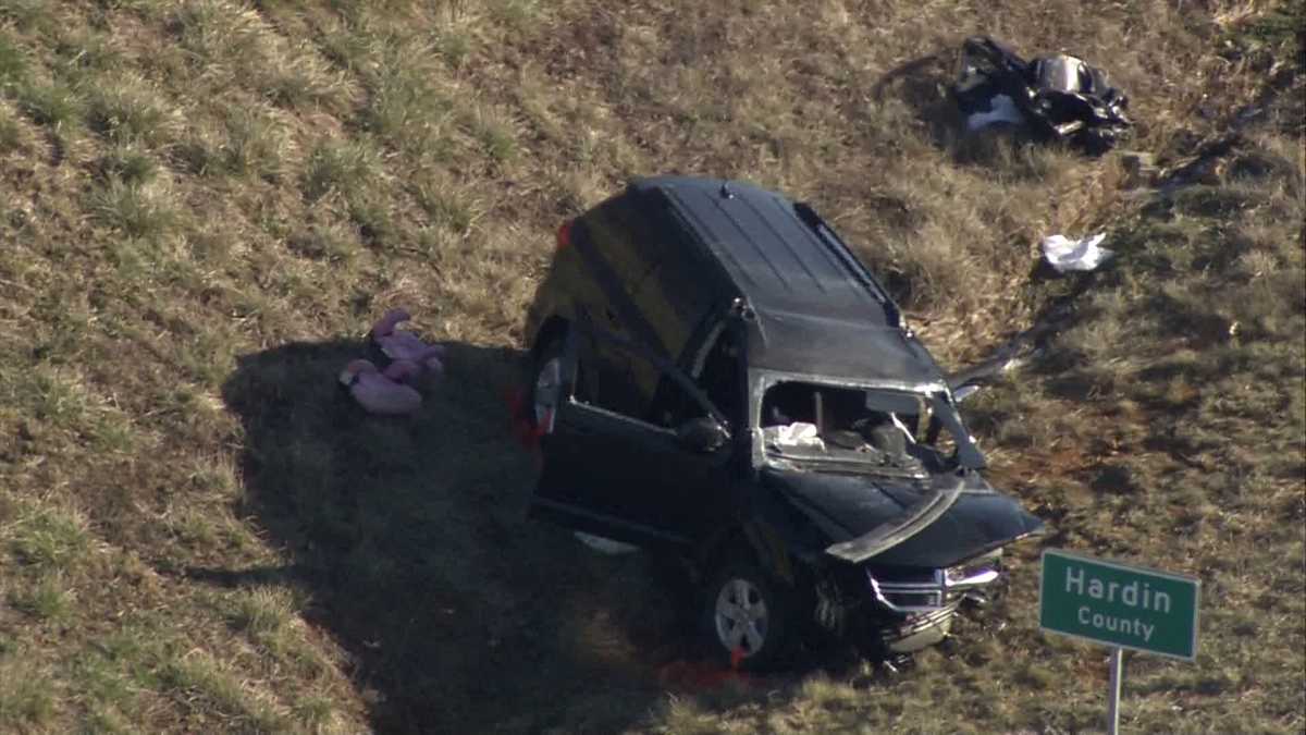 Images Fatal crash in Hardin County