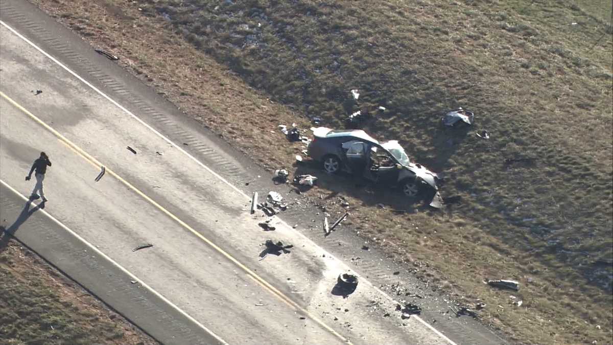 Images Fatal crash in Hardin County