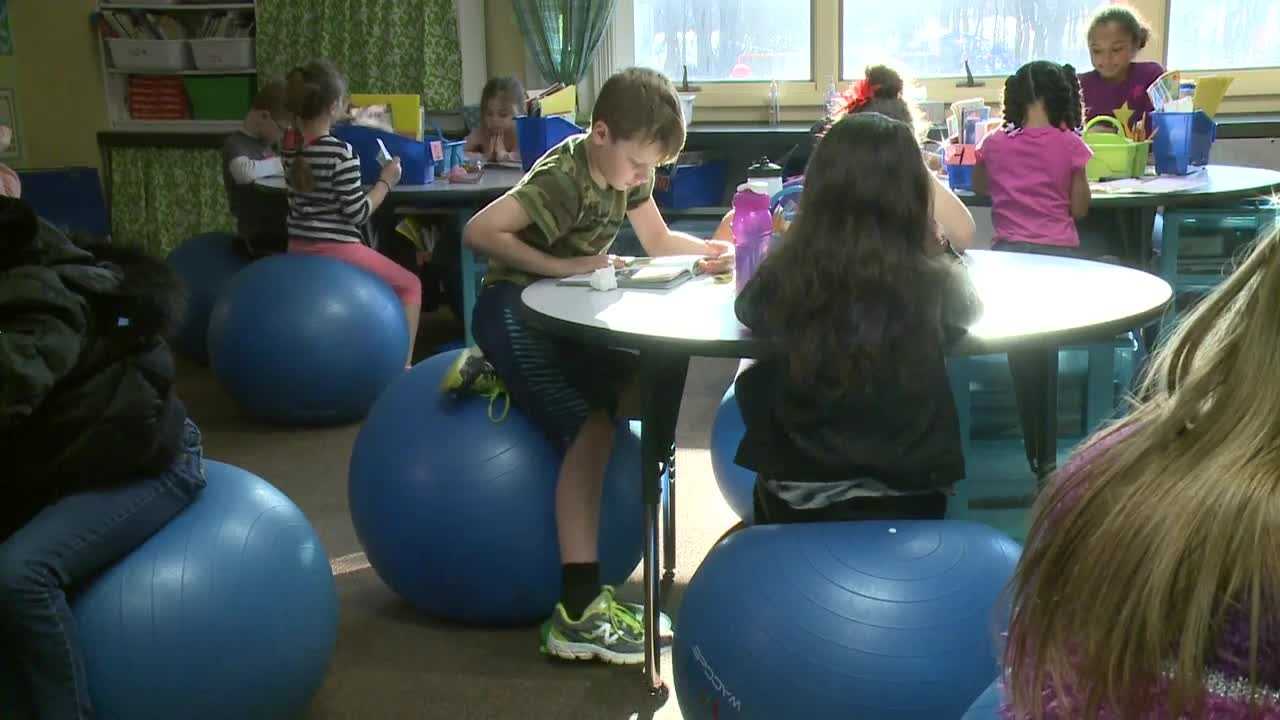 replacing chair with exercise ball