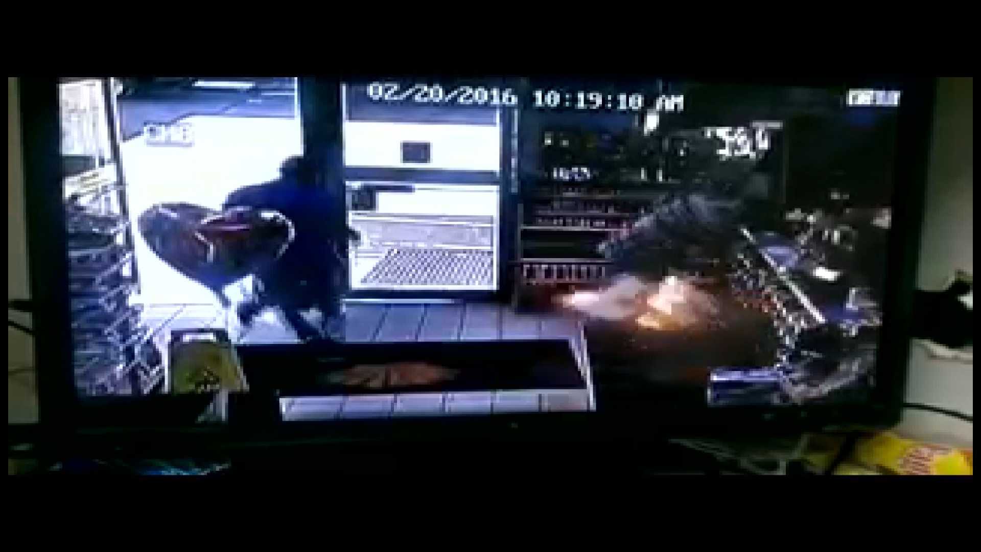 Caught on video E cigarette explodes in Kentucky man s pocket