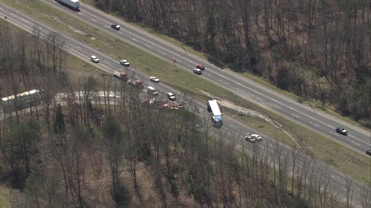 Accident On I 65 North Today - KSP says a car crash on I-65 turned fatal / Woody, 46, mooresboro, north carolina was traveling in none of the other individuals involved in the accident were injured.