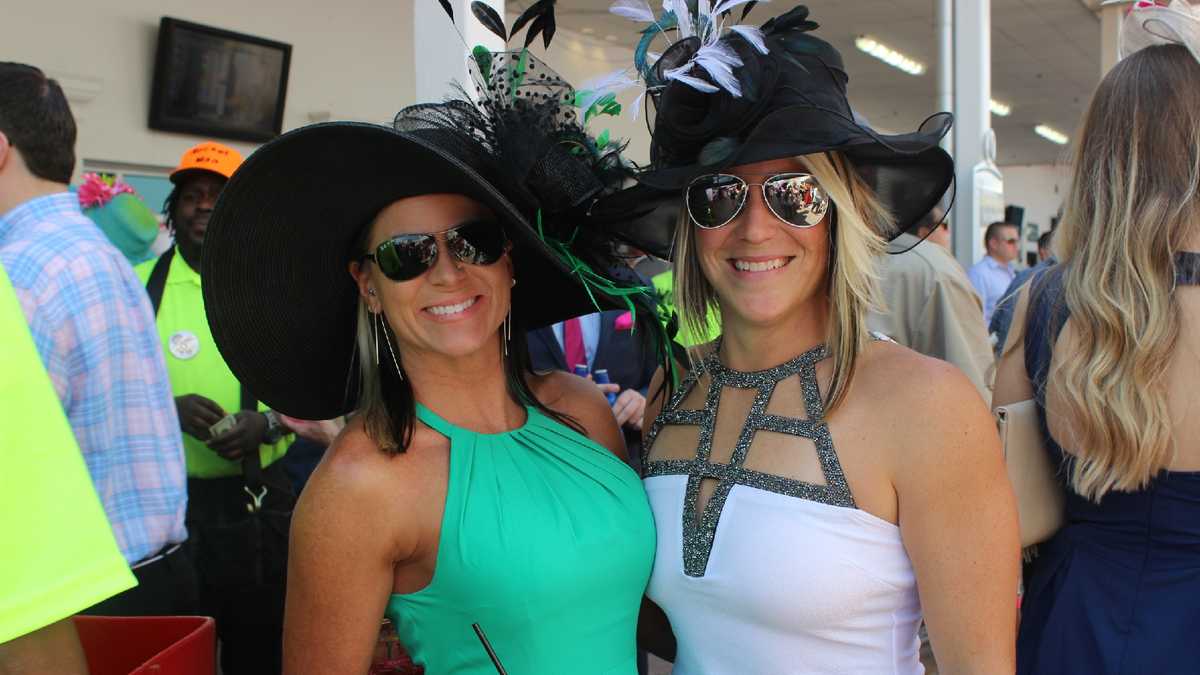 Images Best of Oaks fashion 2016