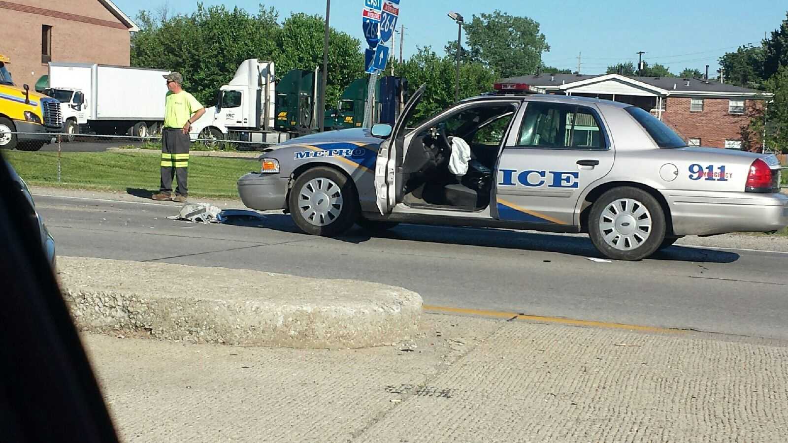 LMPD Officer Injured In 3 Car Accident