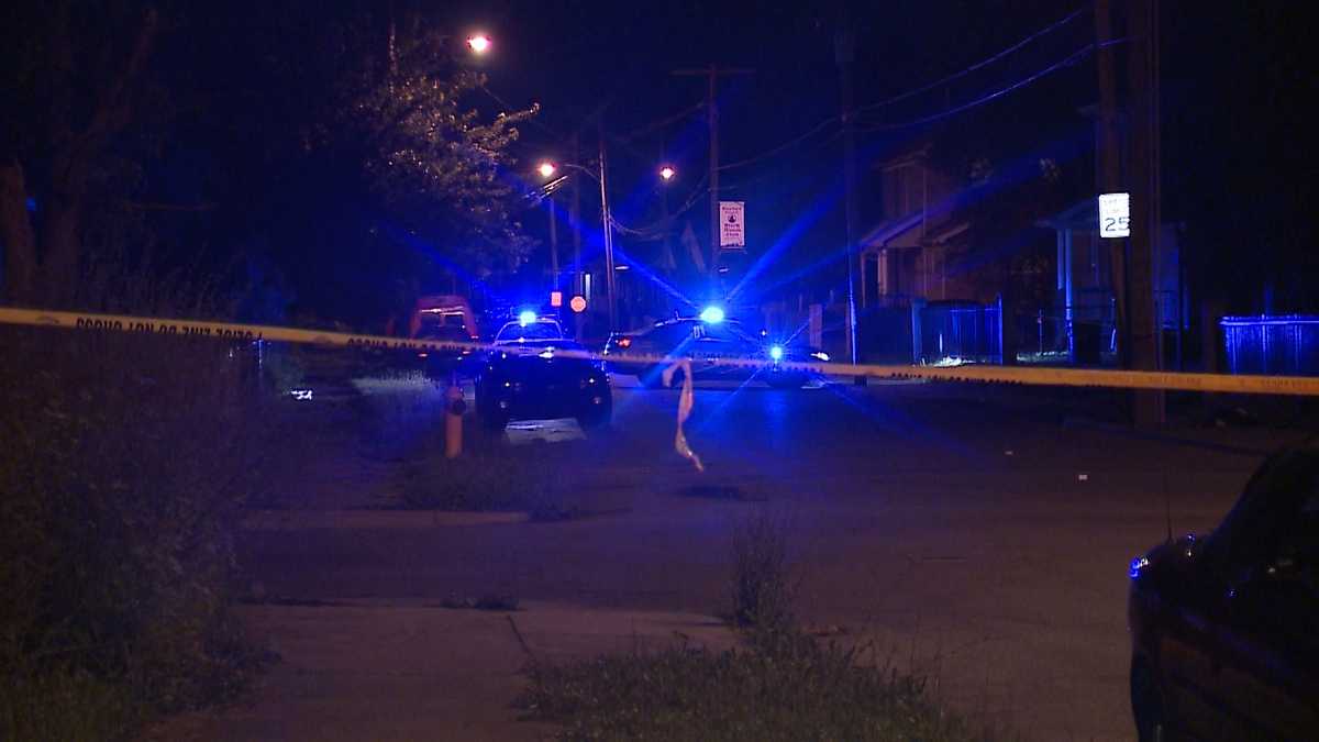 Louisville police investigate homicide on Standard Avenue