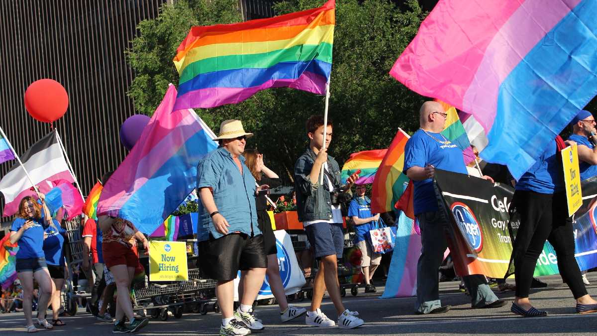 IMAGES: Kentucky Pride Parade 2016