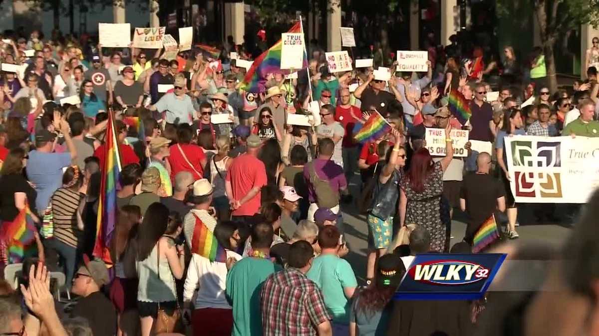 Thousands attend Kentuckiana Pride Parade in downtown Louisville
