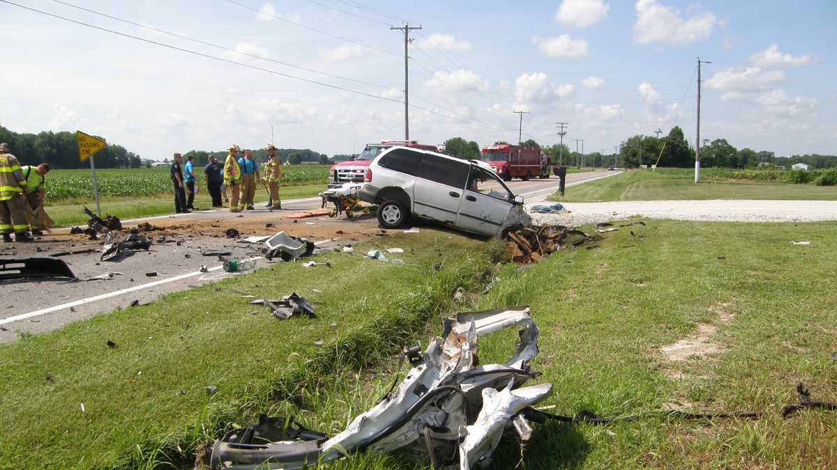 Man dies in headon collision in Ripley County, Indiana