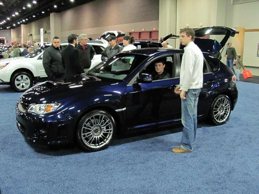 Images Louisville New Car Show