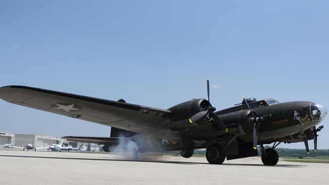 Lunken Airport hosts historic WWII aircraft