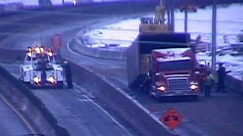 Overturned semi closes I-75 for hours in St. Bernard