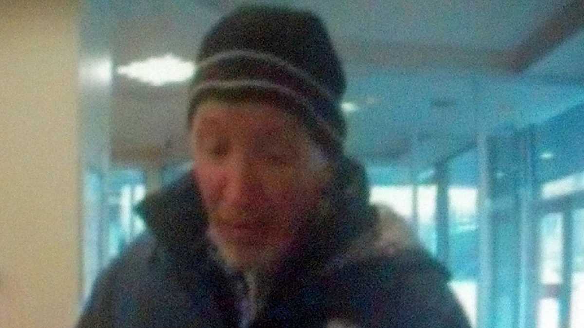 Ohio bank robbery suspect seen laundering money literally