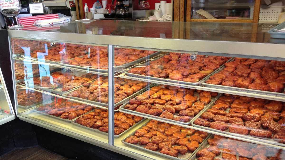 SLIDESHOW Batesville bakery makes Cherry Thingalings