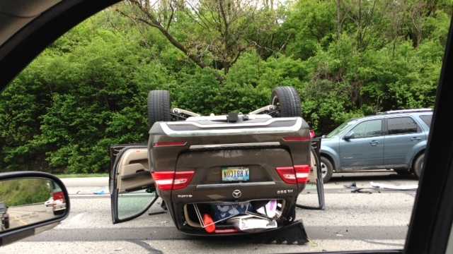 I 71 North Reopens In Madeira After Vehicle Overturns In Crash