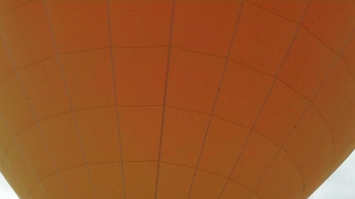 Photos Balloons make unexpected landing in Lebanon