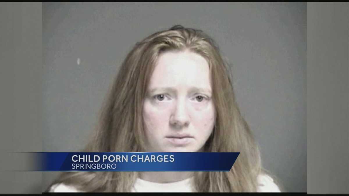 Woman accused of sex acts on child receives $500K bond