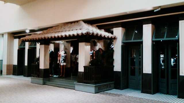 Original hollister shop store