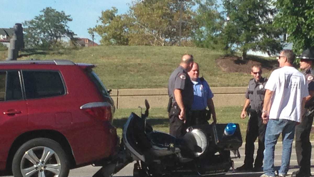 Police officer hit by vehicle in Clifton